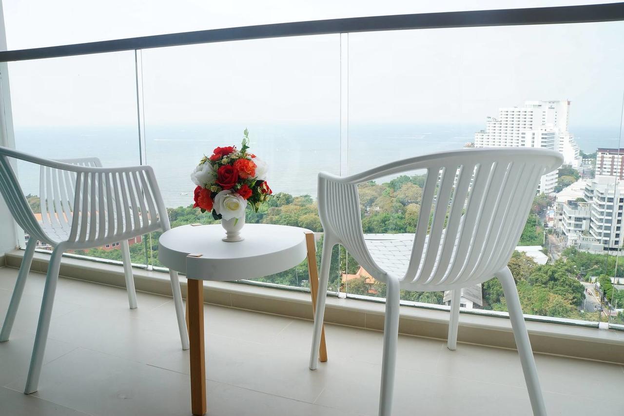 The Peak Towers * Pattaya