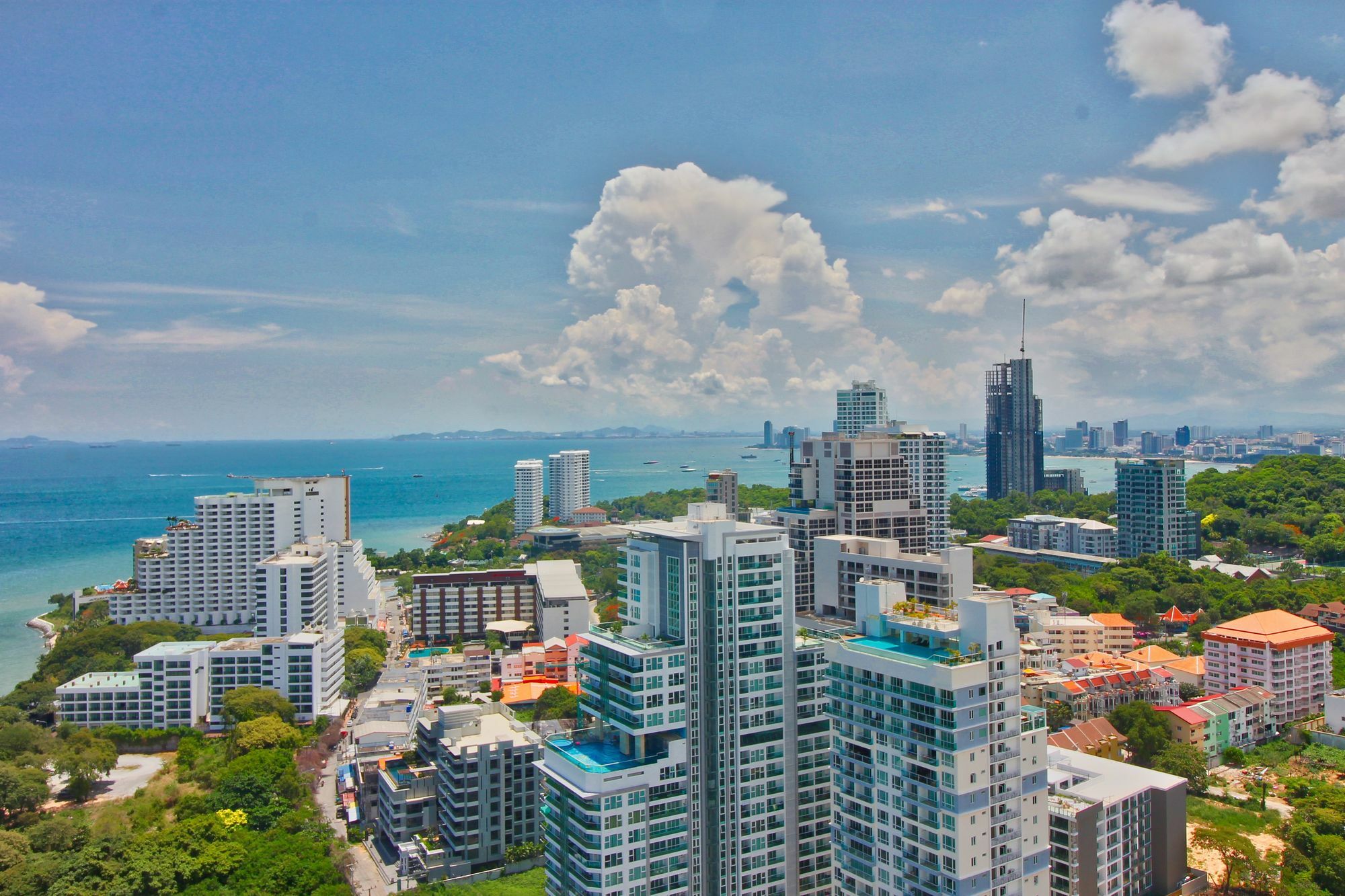Apartment The Peak Towers